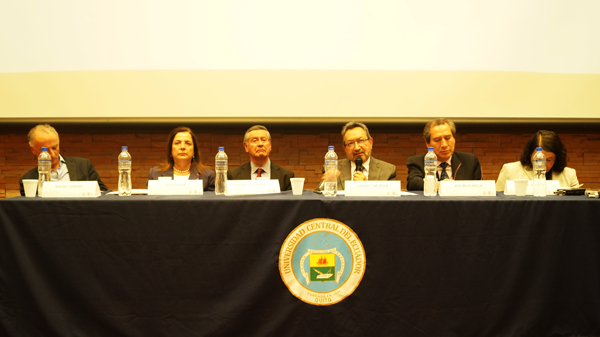 Políticas de evaluación para universidades y escuelas politécnicas se discutió en reunión de rectores