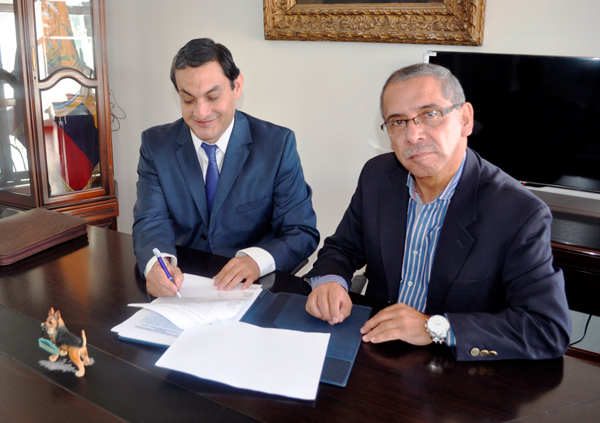 Jurisprudencia consolida vínculos con parlamento andino